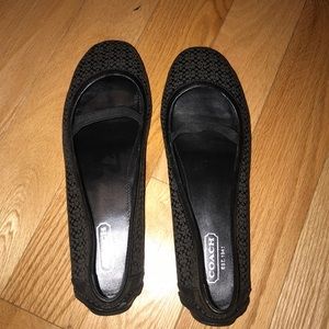 Coach flats